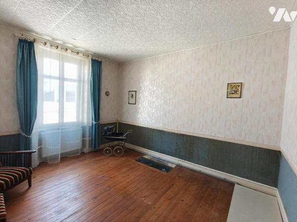Maison avec jardin clos et dépendance – La Montagne (44620)