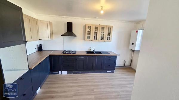 Appartement à louer 3 pièces 73m² Château-Salins (57170)