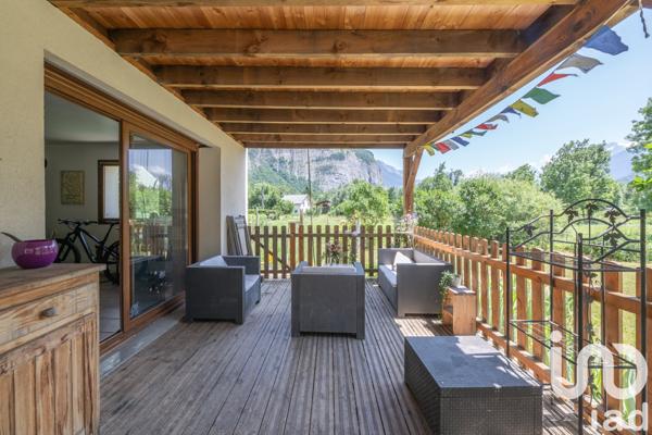 Appartement à vendre 3 pièces 94 m² Le Bourg-d'Oisans