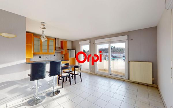 Appartement à vendre    2 pièces • 45 m2 Bron