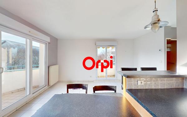 Appartement à vendre    2 pièces • 45 m2 Bron