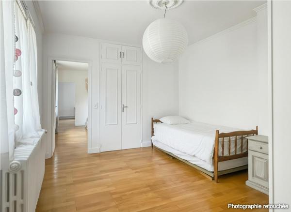 Immeuble - appartement duplex et commerce - 347 m2 - 4 chambres