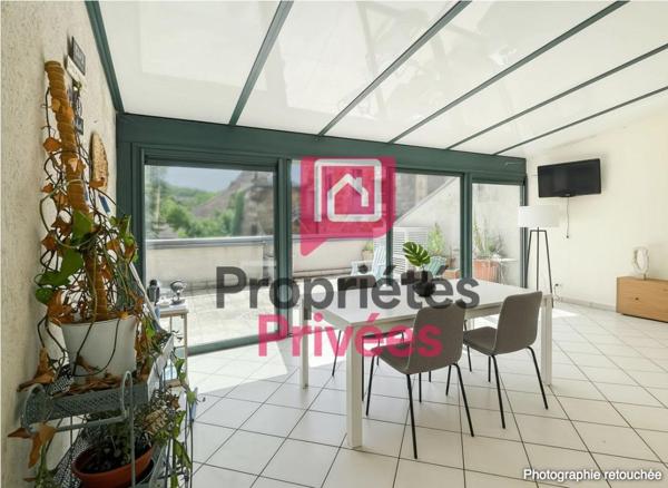 Immeuble - appartement duplex et commerce - 347 m2 - 4 chambres