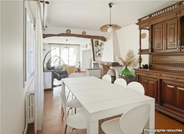 Immeuble - appartement duplex et commerce - 347 m2 - 4 chambres