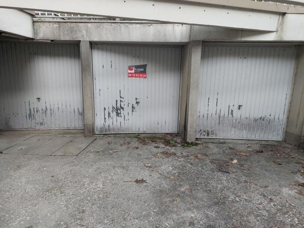 Annexes stationnement