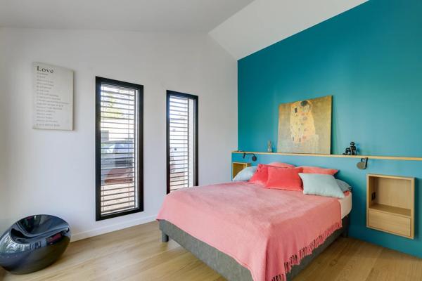 Fleurieu-sur-Saône - Maison rénovée de 177,79 m² - Jardin avec Piscine - Cave à vins - 5 Chambres