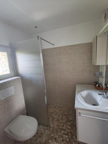 Vente / Maison en pierre à Vaison-la-Romaine (84110)