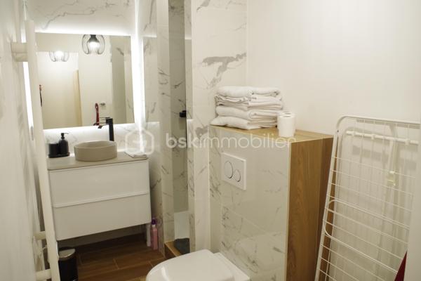 Local d'activités de 92,10 m²