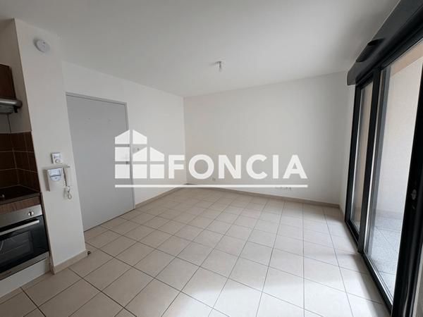 Location Appartement 2 pièces 38.5 m² - 2 AVENUE FRANCIS VALS Leucate 11370