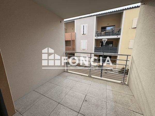 Location Appartement 2 pièces 38.5 m² - 2 AVENUE FRANCIS VALS Leucate 11370