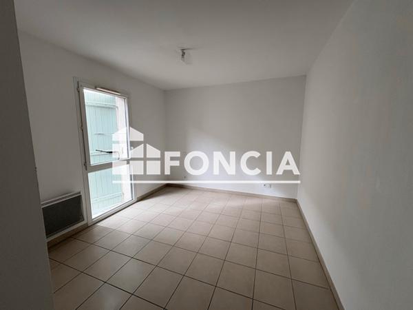 Location Appartement 2 pièces 38.5 m² - 2 AVENUE FRANCIS VALS Leucate 11370