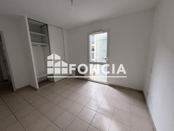 Location Appartement 2 pièces 38.5 m² - 2 AVENUE FRANCIS VALS Leucate 11370
