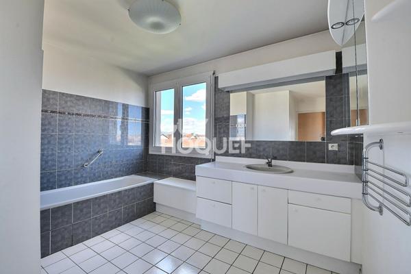 Sans Souci / Monplaisir - Dernier étage, appartement T6 de 155 m², Résidence Prestigieuse 'Les Jardins de l'Europe' Lyon 3ème (69003)