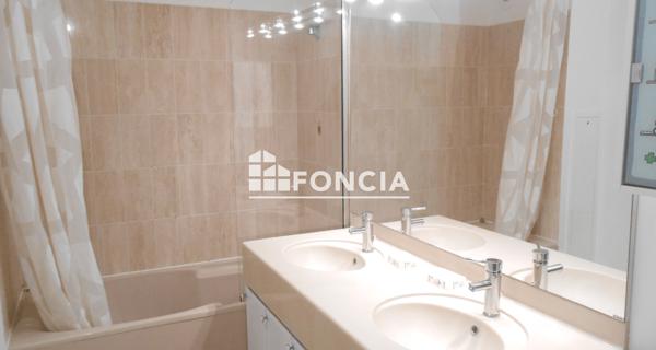 Location Appartement 3 pièces 67.39 m² - Fleury-les-aubrais 45400