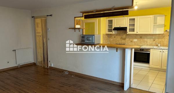 Location Appartement 3 pièces 67.39 m² - Fleury-les-aubrais 45400