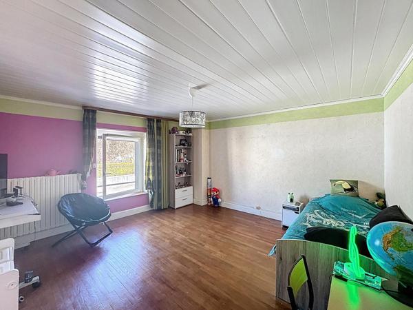 Rare opportunité sur le secteur : Maison de village avec jardin sans vis à vis