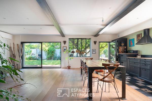 Maison familiale avec jardin et plan d’eau privé