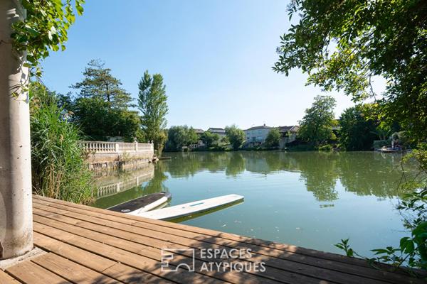 Maison familiale avec jardin et plan d’eau privé