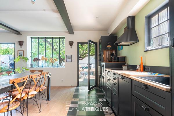 Maison familiale avec jardin et plan d’eau privé