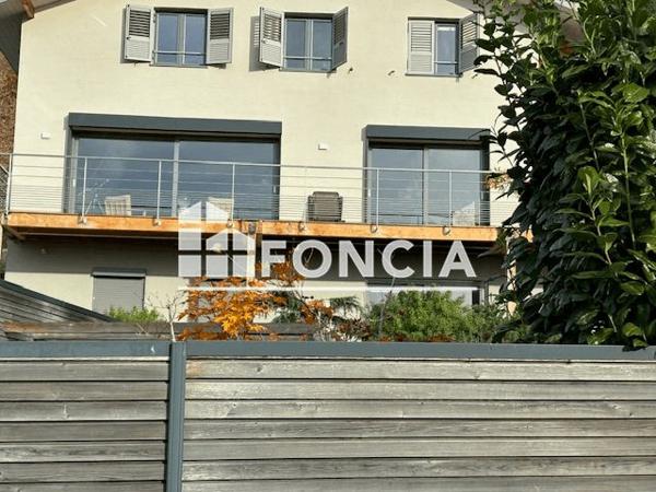 Location Studio 24.29 m² - RESIDENCE DE LA BAIE - 8 bis rue des GROTTES Annecy Le Vieux 74940