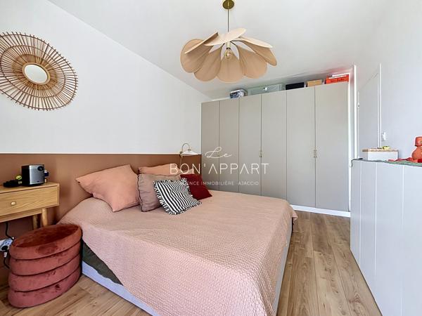 Appartement 3 pièce(s) 2 chambre(s) 80.89 m²