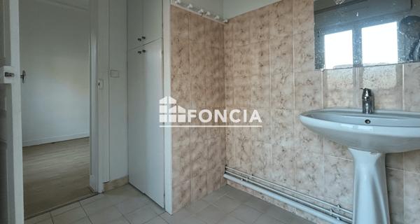 Location Appartement 2 pièces 39.63 m² - Chatou 78400