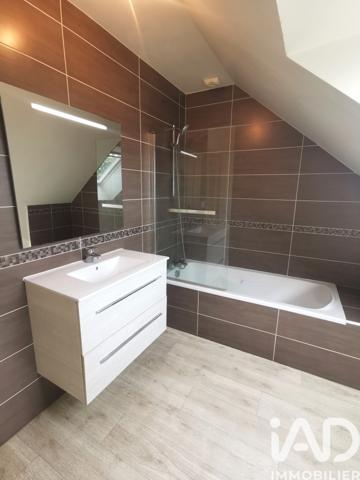 Maison à vendre 5 pièces 121 m² La Roche-Jaudy