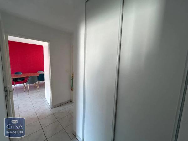 Appartement à louer 2 pièces 47.64m² Yvetot (76190)