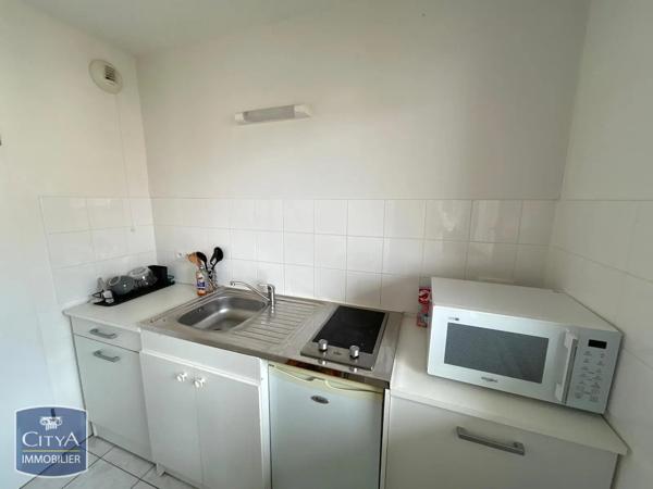 Appartement à louer 2 pièces 47.64m² Yvetot (76190)