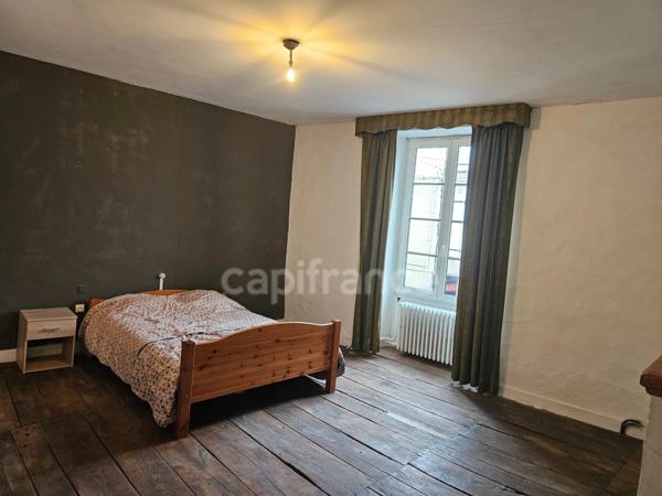 Maison à vendre 6 pièces PARTHENAY (79)