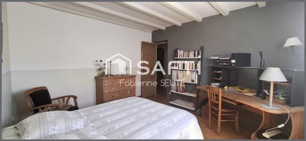 bâtisse familiale 218 m2,6 chambres, avec piscine