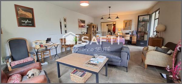 bâtisse familiale 218 m2,6 chambres, avec piscine