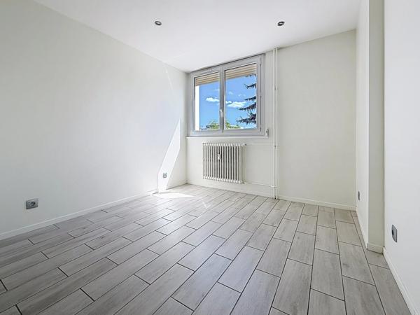 Appartement à vendre 2 pièces VILLE LA GRAND (74)
