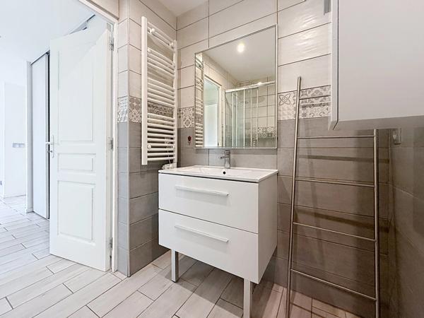 Appartement à vendre 2 pièces VILLE LA GRAND (74)