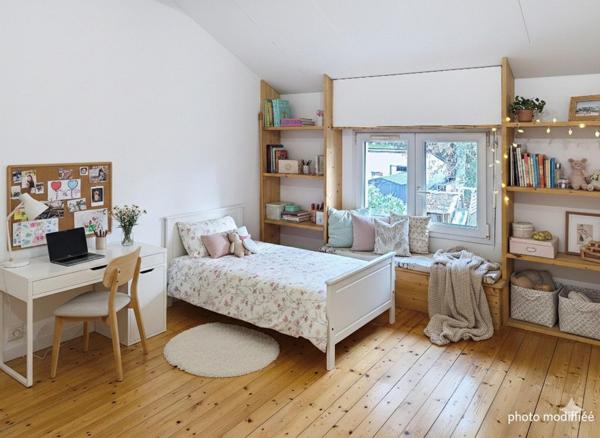 Maison familiale en bon état et parfaitement placée dans le quartier Pontac