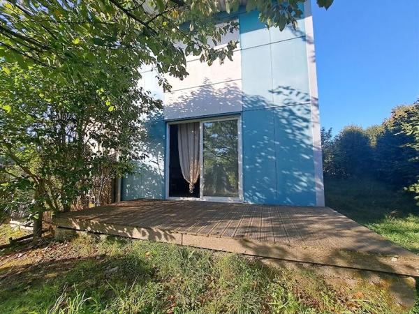 Maison aux HERBIERS 64M².