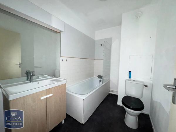 Appartement à louer 1 pièce 32.39m² Le Mans (72100)