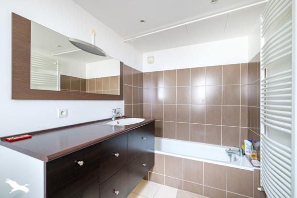 Appartement à vendre 334 336 € Saint-Priest 4 p 93 m² DPE C