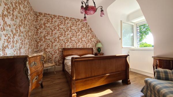 MAISON BRETONNE DE CHARME 310 m² AVEC 2 HECTARES , LANDIVISIAU , FINISTERE Landivisiau