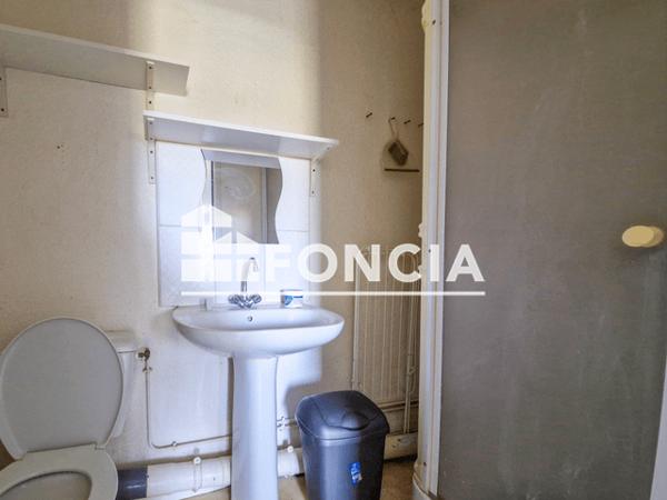 Location Studio meublé 20.23 m² - 3 RUE DES CORDIERS La Cote Saint Andre 38260