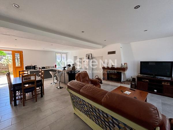 Maison de bourg 3 chambres, jardin close et garage ! Passavant-sur-Layon (15 min Vihiers / Doué) D5979