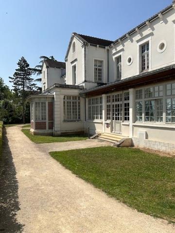 Parking + appartement