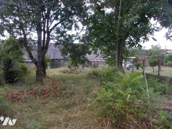 CARENTOIR CENTRE, maison de bourg à vendre.