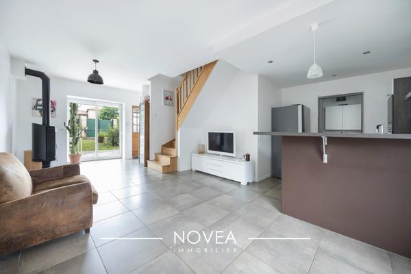 Maison traditionnelle à vendre, 6 pièces - Craponne 69290
