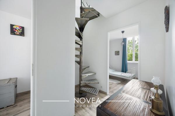 Maison traditionnelle à vendre, 6 pièces - Craponne 69290