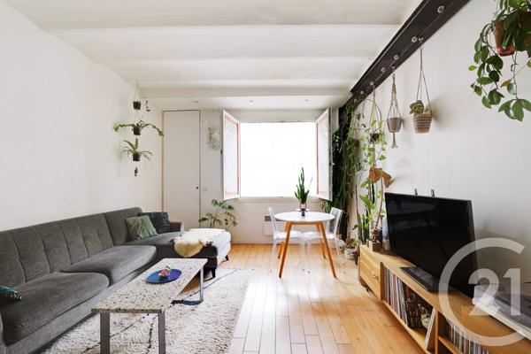 Appartement F2 à vendre  2 pièces - 52,30 m2 PARIS - 75011