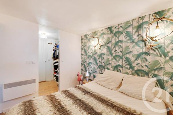 Appartement F2 à vendre  2 pièces - 52,30 m2 PARIS - 75011