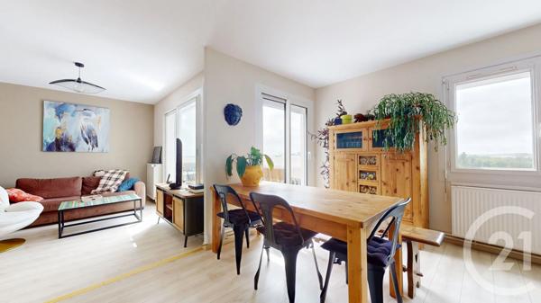 Appartement à vendre  4 pièces - 100 m 2   NANTES  - 44