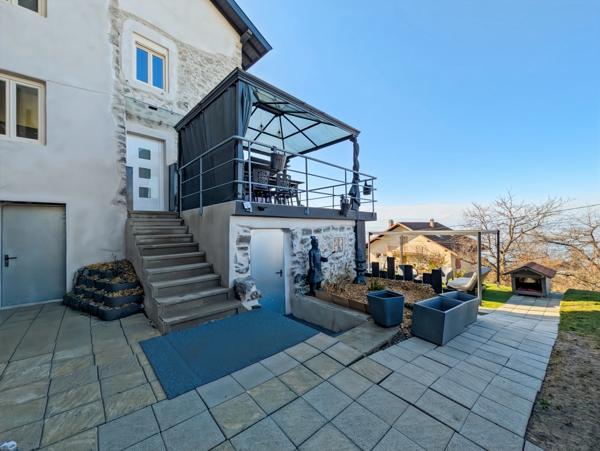 Dpt Haute Savoie (74), à vendre LUGRIN - Charmante maison de village avec vue panoramique sur le Léman