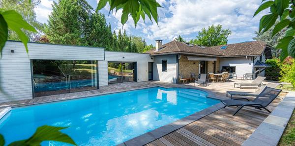 Propriété d'exception aux portes d'Aix-les-Bains - calme - piscine